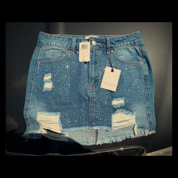 Too Glam Rhinestone mini skirt BRAND NEW - Picture 2 of 8